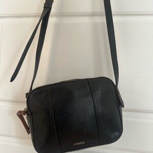Fossil Black Pebbled Leather Crossbody Bag